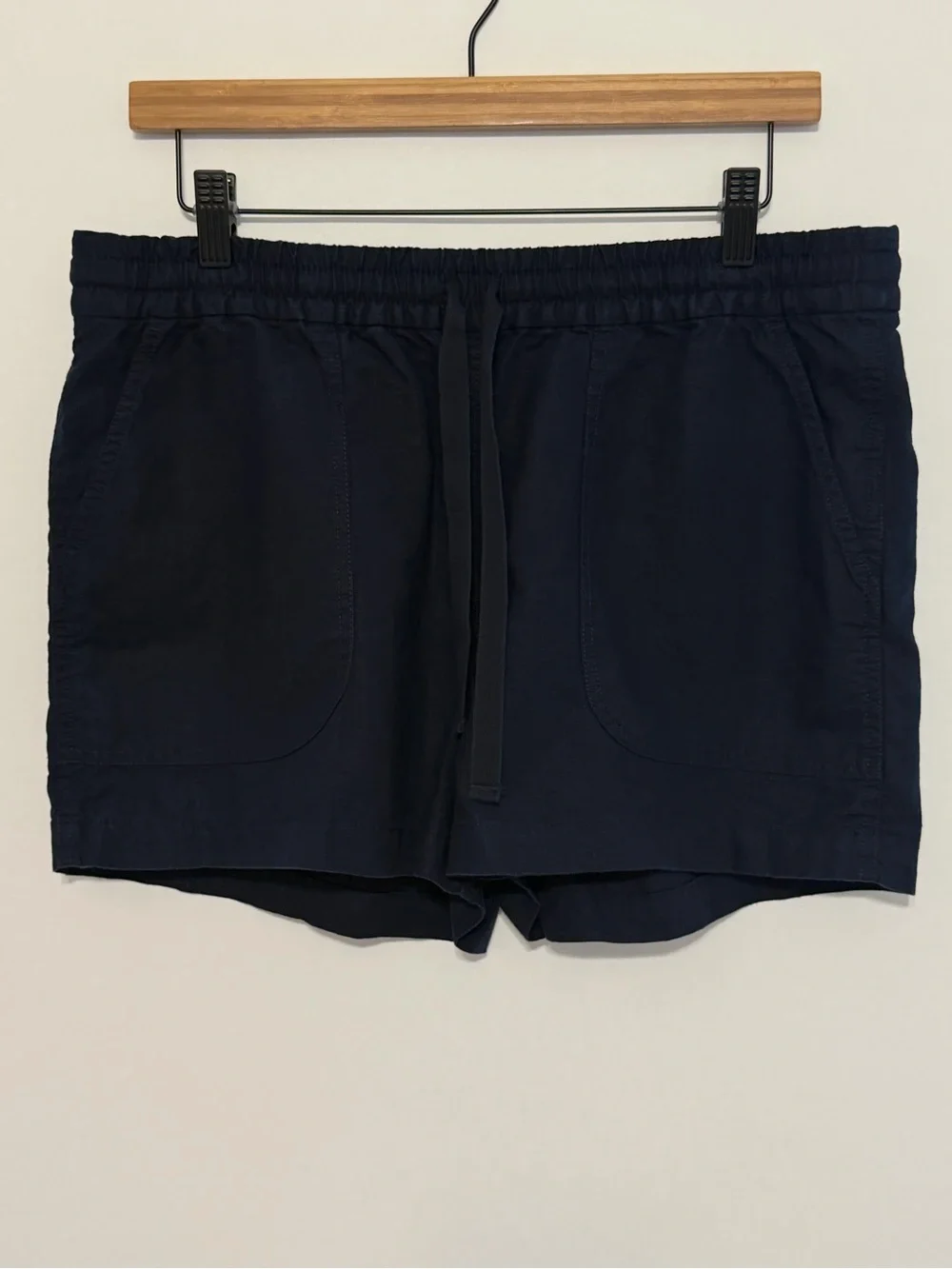 J. Crew Women's Linen Blend Seaside Short Navy Size Medium
